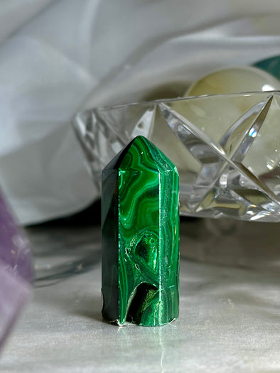 Malachite Generator / Green Point | Perfectly Imperfect