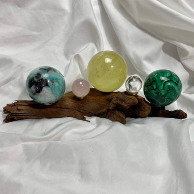 Driftwood Multiple Sphere Stand ✨